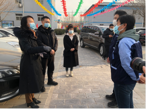 區(qū)鎮(zhèn)兩級領導蒞臨天罡為留京過年員工送溫暖