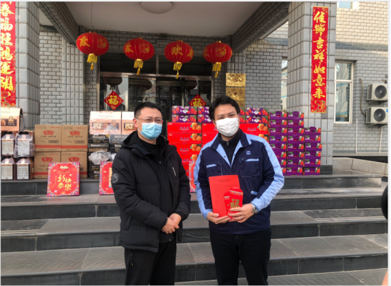 區(qū)鎮(zhèn)兩級領導蒞臨天罡為留京過年員工送溫暖